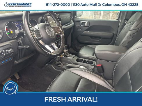 Used 2022 Jeep Wrangler Unlimited Sahara w/ Cold Weather Group image 13