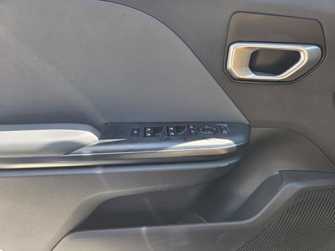 Used 2025 Kia K4 FWD image 19