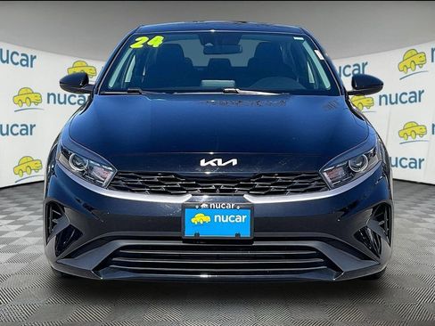 Used 2024 Kia Forte LXS FWD image 2