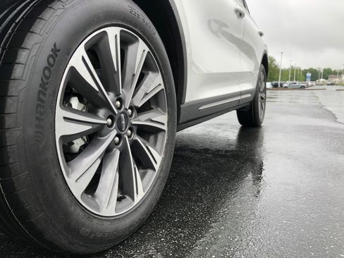 Used 2022 Lincoln Corsair Reserve w/ Elements Package image 22