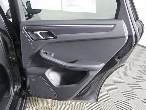 Used 2022 Porsche Macan GTS w/ Premium Package Plus image 28