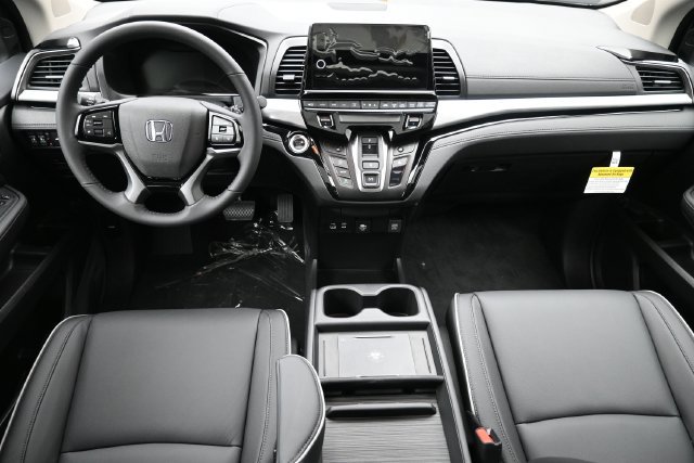 New 2027 Honda Odyssey Touring image 9