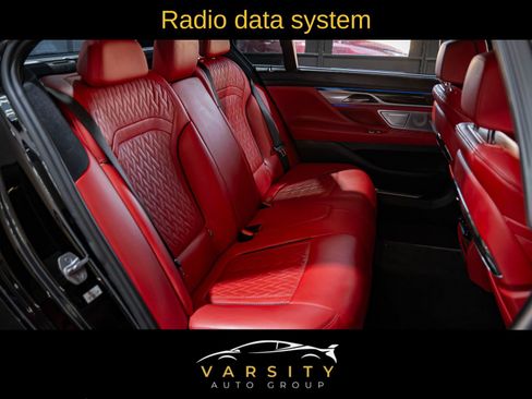 Used 2021 BMW 750i xDrive w/ Executive Package image 15