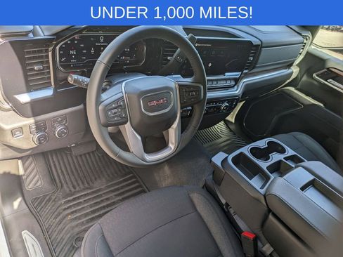 Used 2025 GMC Sierra 1500 SLE w/ X31 Off-Road Package image 11