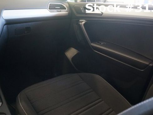 Certified 2024 Volkswagen Tiguan S image 36