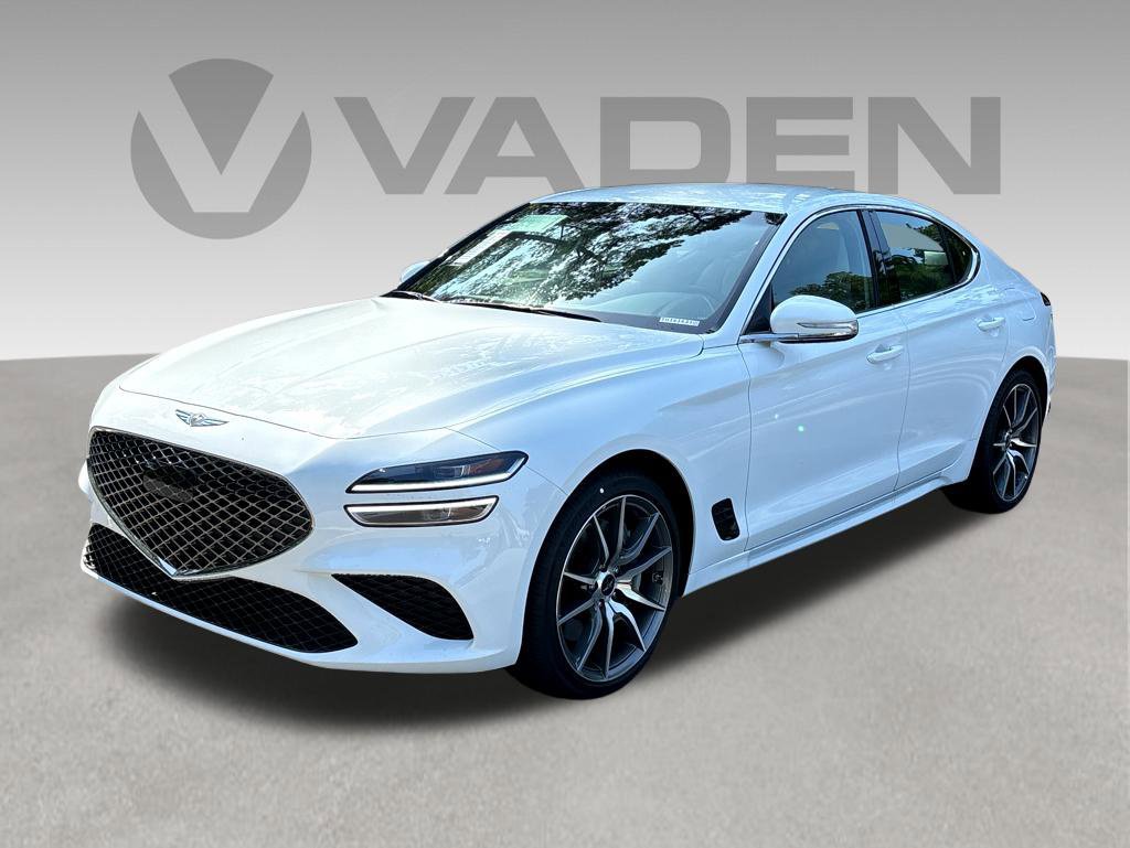 Used 2026 Genesis G70 2.5T RWD image 3