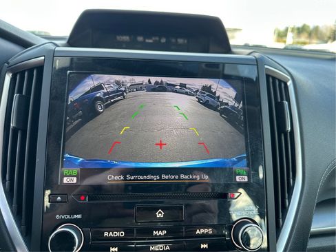 Used 2018 Subaru Impreza 2.0i Limited image 32