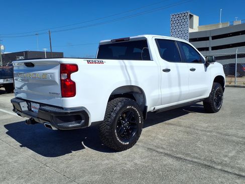 Used 2022 Chevrolet Silverado 1500 Custom Trail Boss AWD/4WD image 24