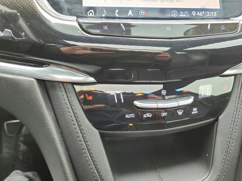 Used 2020 Cadillac XT6 Sport image 21