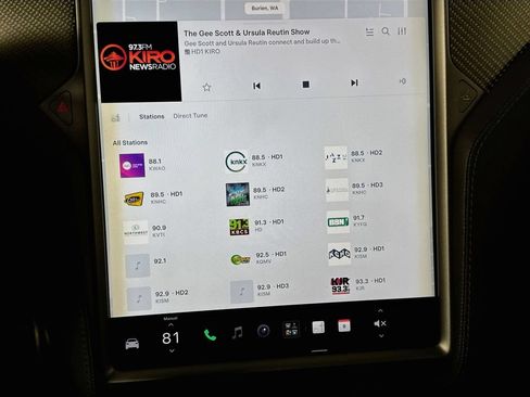 Used 2018 Tesla Model X 75D AWD/4WD image 39