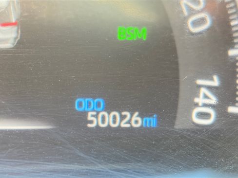 Used 2023 Toyota RAV4 XLE AWD/4WD image 17