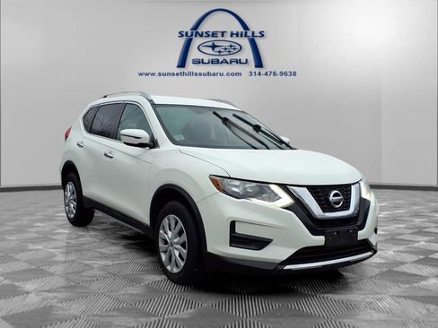 Used 2017 Nissan Rogue S w/ S Appearance Package image 1