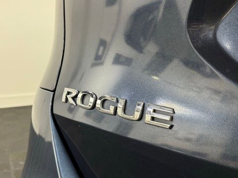 Used 2015 Nissan Rogue S image 8