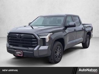 Used 2025 Toyota Tundra SR5 video 1