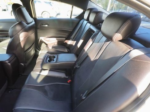 Used 2019 Acura ILX image 36