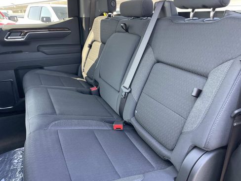 New 2026 GMC Sierra 1500 Elevation image 26