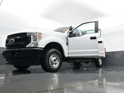 Used 2020 Ford F250 XL w/ Power Equipment Group AWD/4WD image 30
