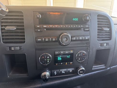 Used 2014 Chevrolet Silverado 3500 LT w/ Custom Sport Truck Package image 23