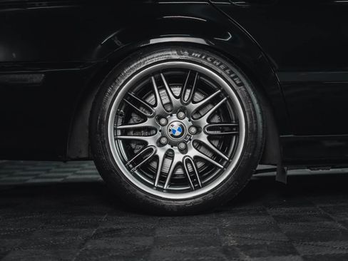 Used 2003 BMW M5 image 13