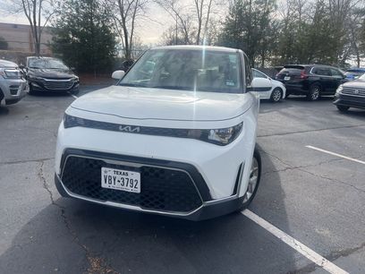 Used 2024 Kia Soul LX w/ Option Group 015