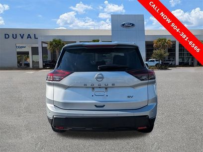 Used 2024 Nissan Rogue SV