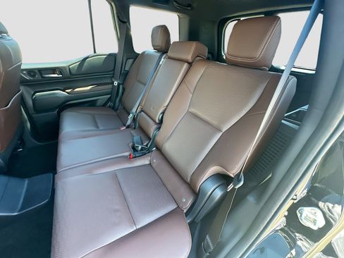 Used 2025 Toyota Land Cruiser w/ Premium Package image 26