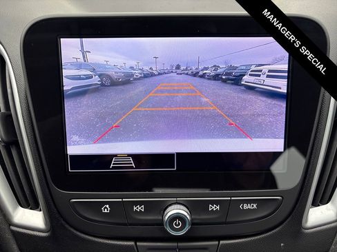 Used 2023 Chevrolet Malibu LT image 23