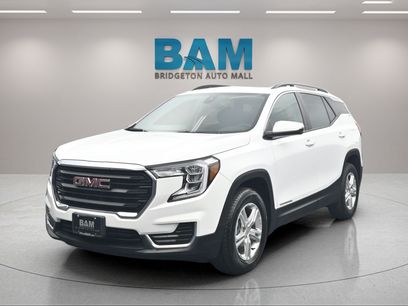 Used 2023 GMC Terrain SLE w/ Driver Convenience Package