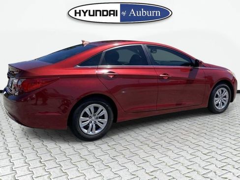 Used 2011 Hyundai Sonata GLS FWD image 5