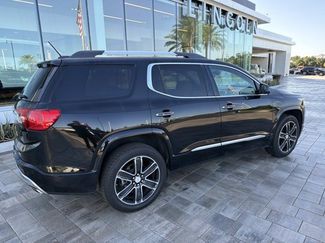 Used 2017 GMC Acadia Denali w/ Technology Package FWD video 2