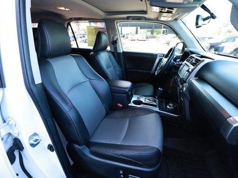 Used 2019 Toyota 4Runner SR5 Premium AWD/4WD image 36
