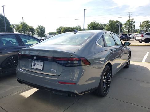 New 2026 Honda Accord Touring image 7
