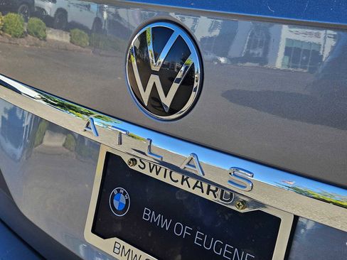 Used 2021 Volkswagen Atlas SE image 17