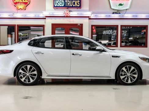 Used 2016 Kia Optima SX image 11