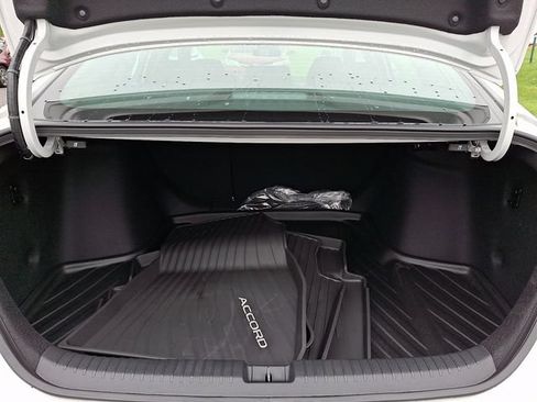 Certified 2026 Honda Accord SE image 28
