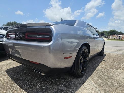 Used 2015 Dodge Challenger R/T w/ Quick Order Package 28B R/T RWD image 13