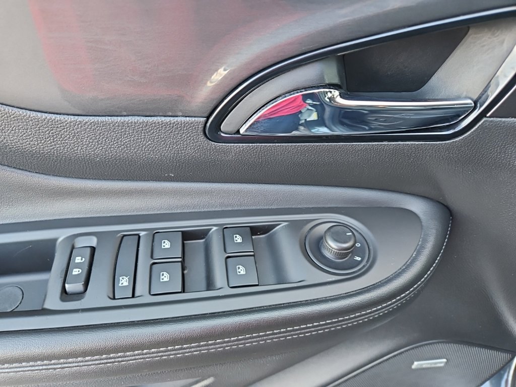 Used 2017 Buick Encore Premium w/ Experience Buick Package FWD image 11