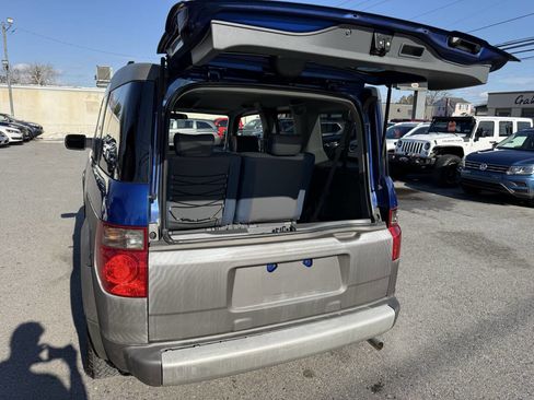 Used 2004 Honda Element EX image 20