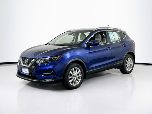 Used 2021 Nissan Rogue Sport SV AWD/4WD image 1