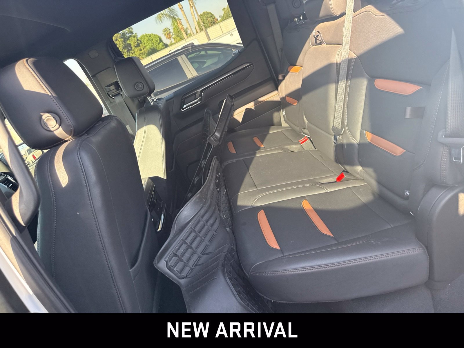 Certified 2025 GMC Sierra 1500 AT4 AWD/4WD image 8