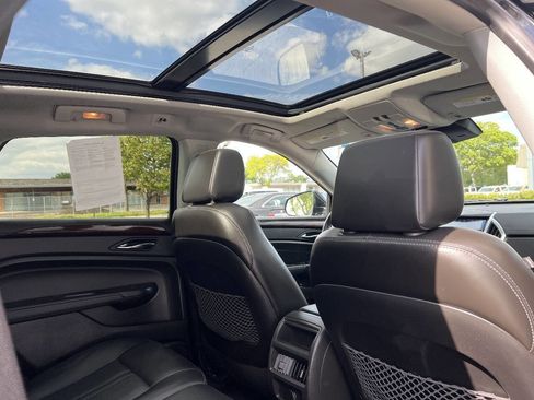 Used 2014 Cadillac SRX Luxury w/ Driver Awareness Package AWD/4WD image 28