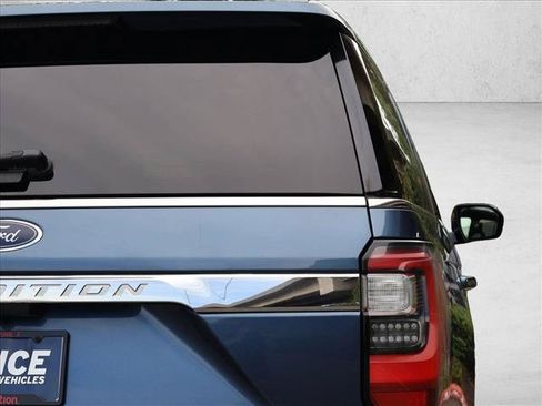 Used 2020 Ford Expedition Limited AWD/4WD image 8