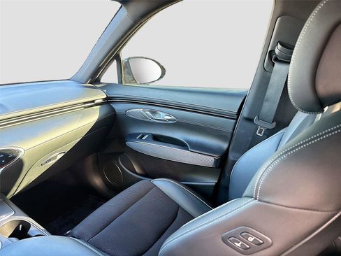 Used 2024 Genesis GV70 2.5T w/ Sport Prestige Package image 25