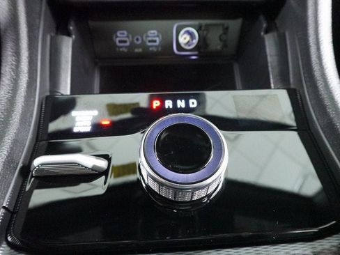 New 2025 Jeep Grand Cherokee L Limited w/ Luxury Tech Group II image 21