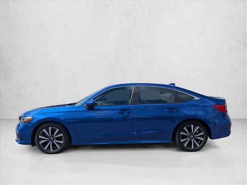 Used 2022 Honda Civic EX image 9