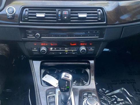 Used 2012 BMW 528i xDrive Sedan AWD/4WD image 12