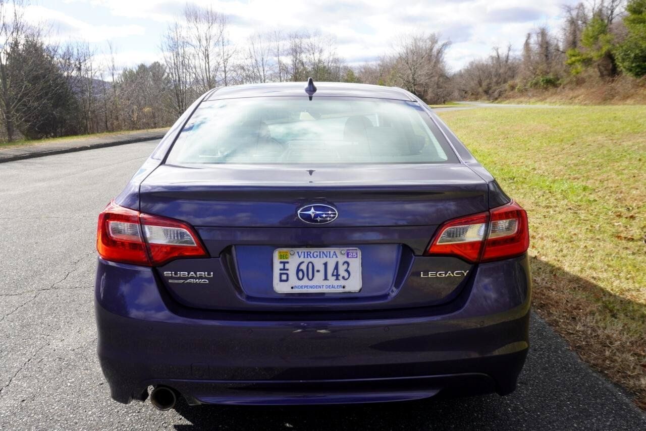 Used 2017 Subaru Legacy 2.5i Limited AWD/4WD image 6