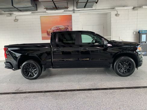 Used 2025 Chevrolet Silverado 1500 Custom RWD image 10