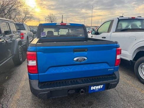 Used 2022 Ford Maverick Lariat w/ Lariat Luxury Package image 12