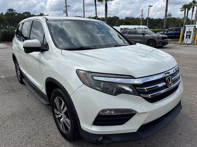 Used 2017 Honda Pilot EX-L image 2